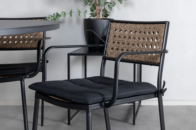 Alma Matgrupp Utomhus Rund Ø120cm + 4 Paola Matstolar - Svart/Natur - Utemöbler - Utegrupp - Matgrupp utomhus