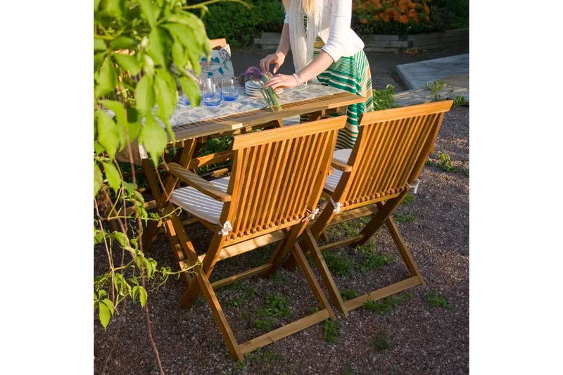 Finlay Matgrupp Utomhus 110x75 cm + 4 Utestolar - Akacia - Utemöbler - Utegrupp - Matgrupp utomhus
