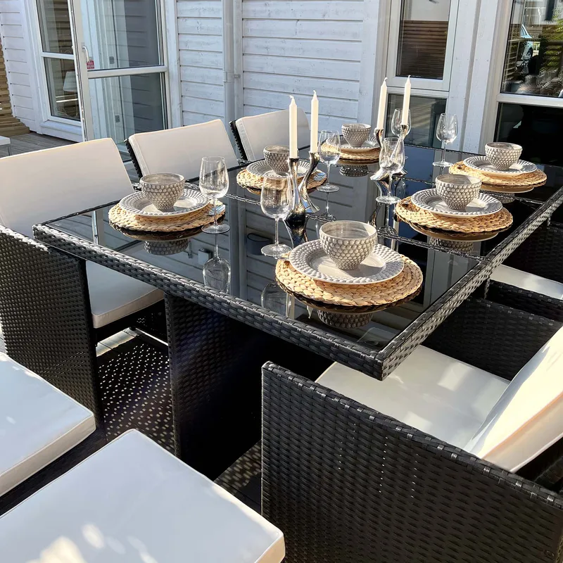 Matgrupp utemöbler | 10 sittplatser | Konstrotting | Lyfco Skärhamn - Utemöbler - Utegrupp - Matgrupp utomhus