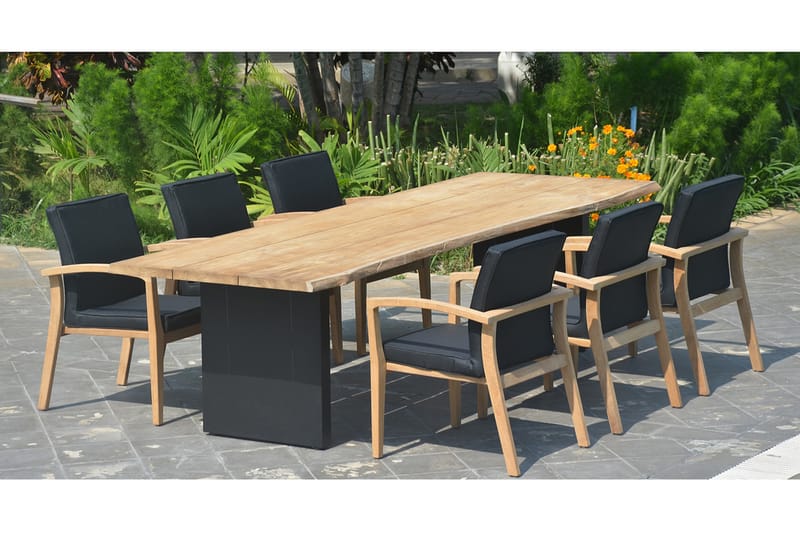 Royal Trädgårdset - Utemöbler - Utegrupp - Matgrupp utomhus