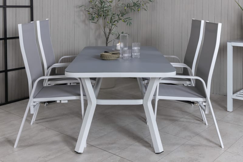 Virya Matgrupp Utomhus 160cm + 4 Copacabana Reclinerstolar - Svart/Brun - Utemöbler - Utegrupp - Matgrupp utomhus