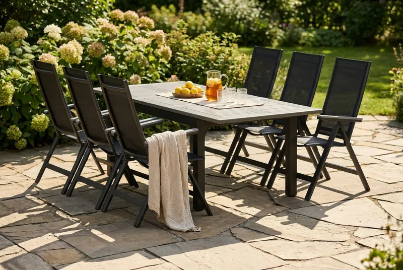 Monaco utomhus matgrupp förlängningsbart 150-250x90 med 6 Monaco Light positionsstolar - Svart/Grå - Utemöbler - Utegrupp - Matgrupp utomhus