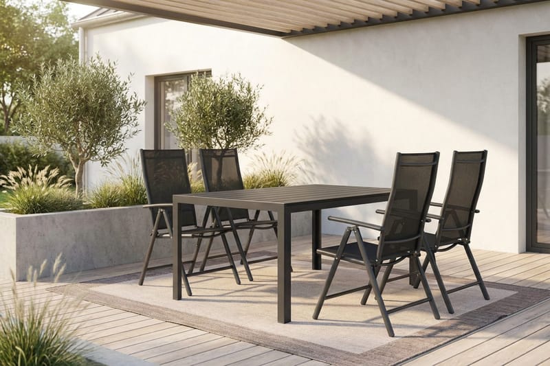 Siri Matgrupp utomhus 150 cm med 4 Maggie Positionsstolar - Utemöbler - Utegrupp - Matgrupp utomhus
