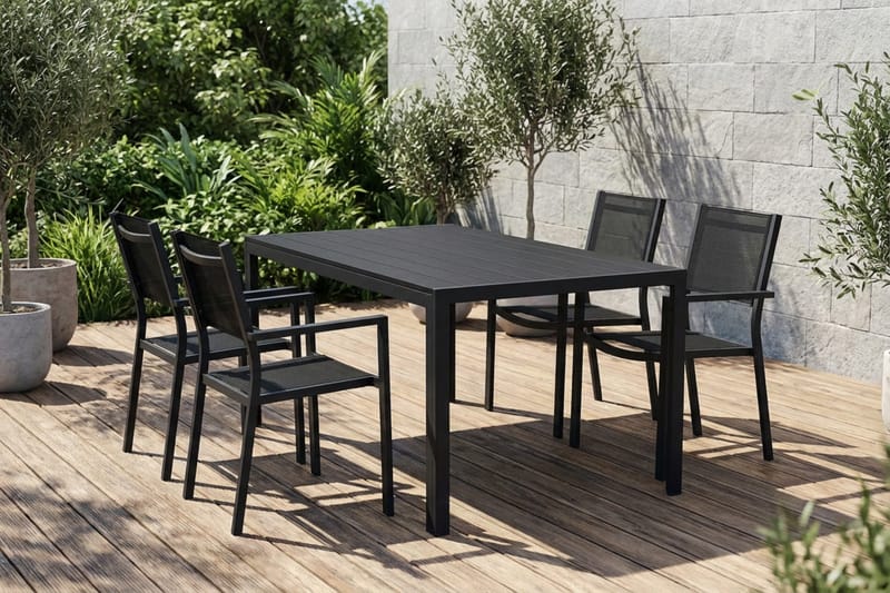 Siri Matgrupp utomhus 150 cm med 4 Tunis Stapelstolar - Utemöbler - Utegrupp - Matgrupp utomhus